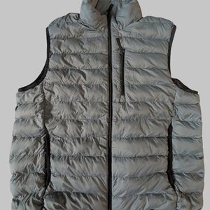 32 Degrees Men's Light Gray Quilted Vest